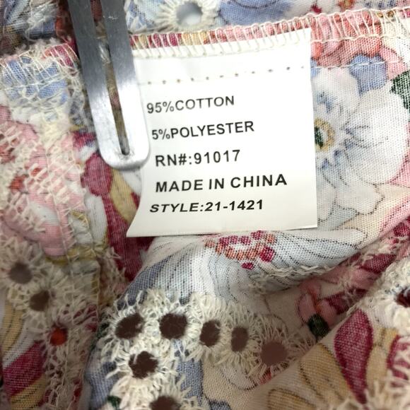 SOLITAIRE Floral Eyelet Ruffle Tank Top Women L Red Preppy Fairy Cottage Resort - Picture 8 of 10